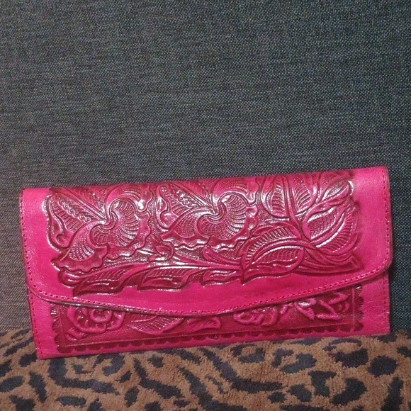 Mexico Pink Leather Trifold Leather Flower Print Wallet - Picture 1 of 6